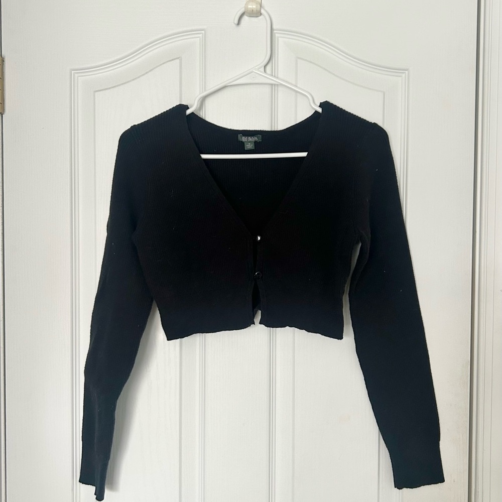 Black Cropped Cardigan